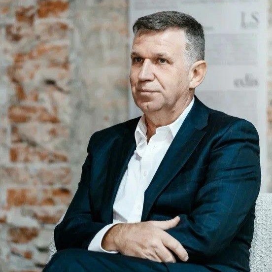 Александр Шаров